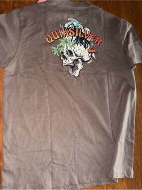 Quiksilver Men's Gray Graphic Skull Tee -large NWT